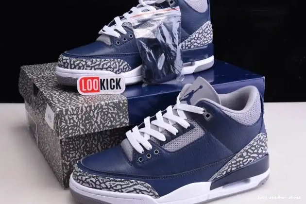 Rep LUCY 3 NAVYCT8532-401 JORDAN MIDNIGHT AIR 0514